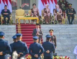 Jokowi Beri Pesan ke Perwira Remaja TNI-Polri yang Baru Dilantik : Jadilah Pembelajar yang Cepat dan Terampil